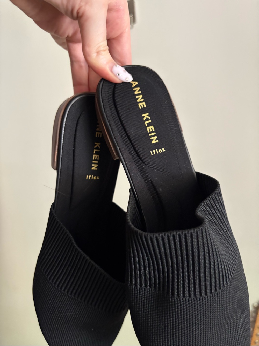 Anne Klein Black Knit Pointed Toe Slip-On Mules - Picture 7 of 7